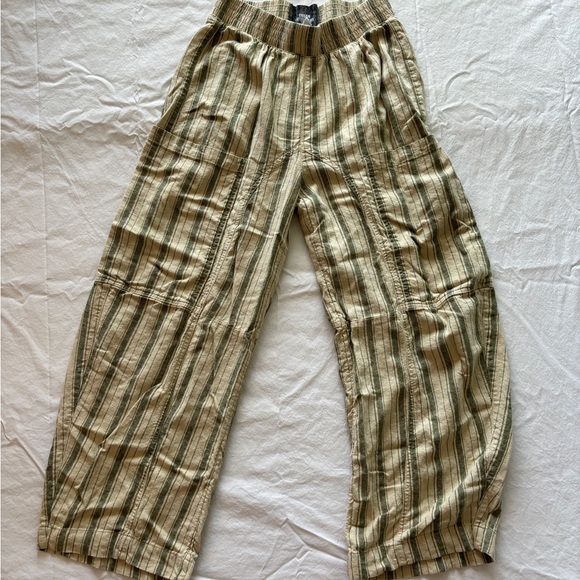 green/cream flowy linen type urban outfitters pants - Picture 3 of 3